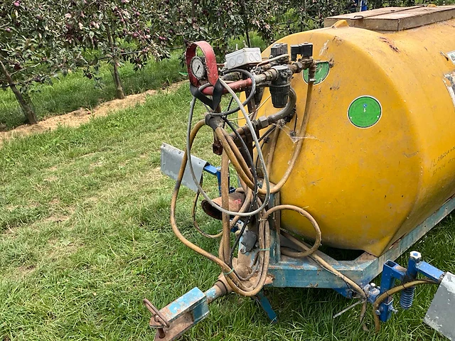 Kwh boom voet sproeier - afbeelding 15 van  15