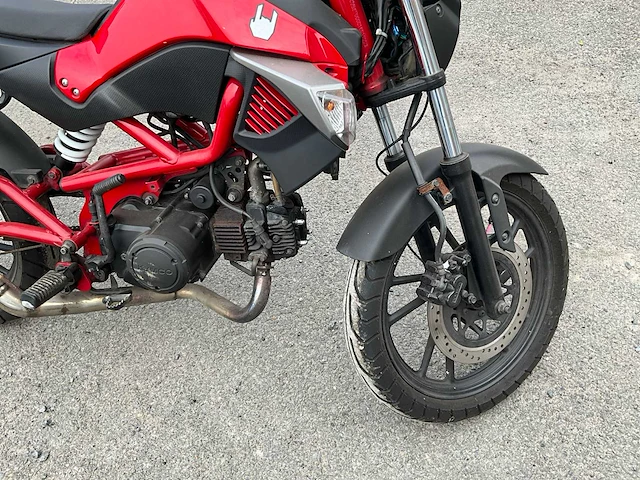Kymco - kp-w 125 - motorfiets - afbeelding 2 van  19