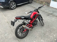 Kymco - kp-w 125 - motorfiets - afbeelding 15 van  19