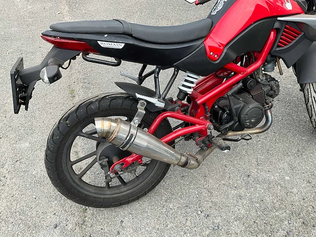 Kymco - kp-w 125 - motorfiets - afbeelding 19 van  19