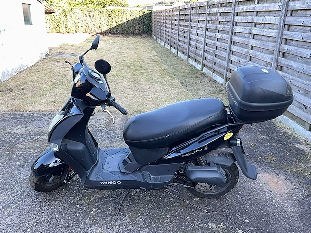 Kymco agility scooter - afbeelding 6 van  7