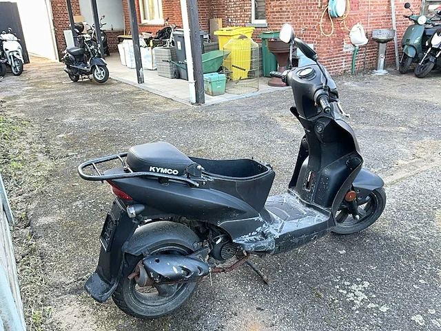 Kymco agility scooter - afbeelding 4 van  7