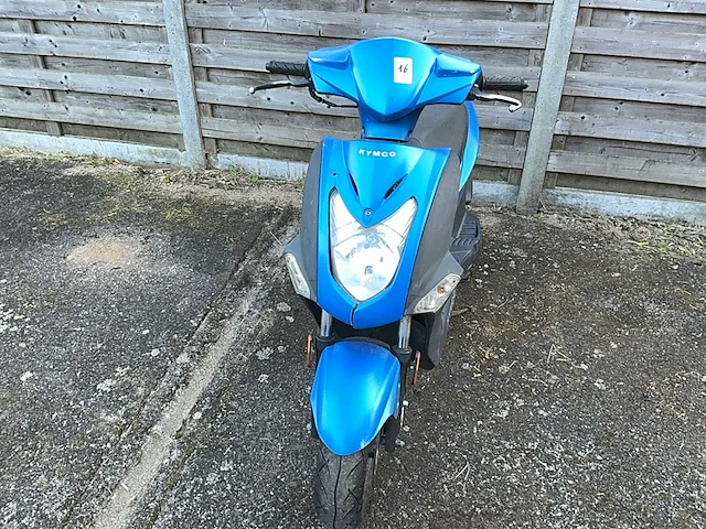 Kymco agility scooter - afbeelding 2 van  8