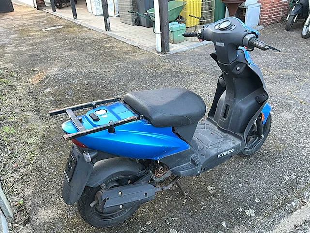 Kymco agility scooter - afbeelding 4 van  8