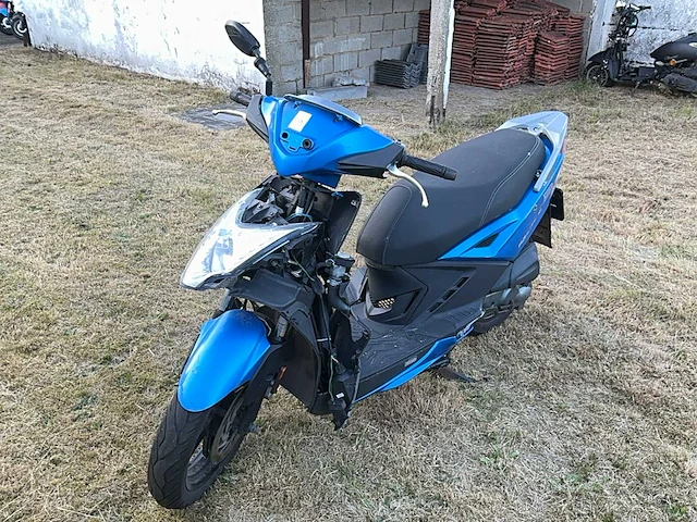 Kymco agility scooter - afbeelding 1 van  6