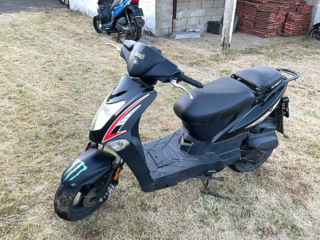 Kymco agility scooter - afbeelding 1 van  7