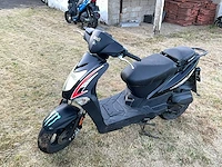 Kymco agility scooter - afbeelding 1 van  7