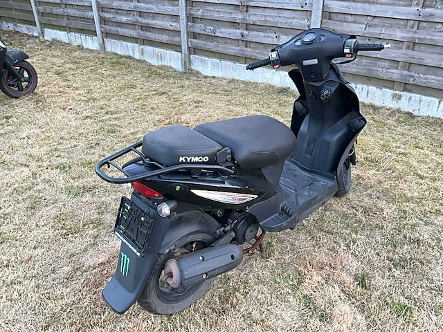 Kymco agility scooter - afbeelding 4 van  7