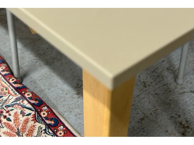 L bureau - afbeelding 2 van  5