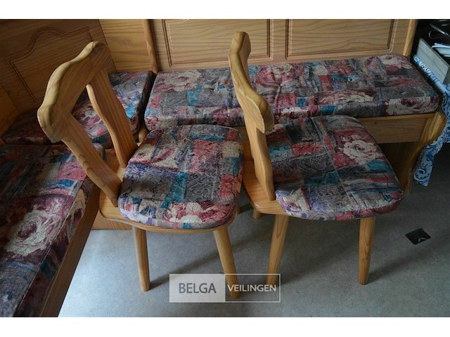 L-hoekige retro keukenbank met 2 stoelen - afbeelding 4 van  4