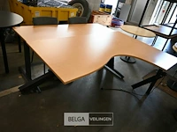 L-vormig bureel met 2 ladekasten - inclusief 2 stoelen - 1 vuilbak en 1 sorteerrek - afbeelding 2 van  3