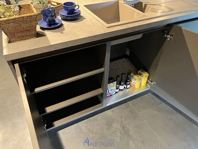 L-vormige keuken met eiland - afbeelding 24 van  27
