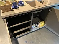 L-vormige keuken met eiland - afbeelding 24 van  27