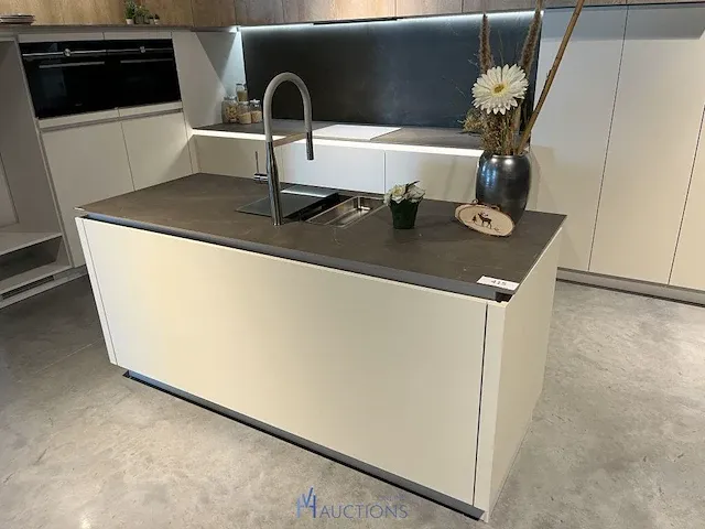 L-vormige keuken met eiland - afbeelding 22 van  27