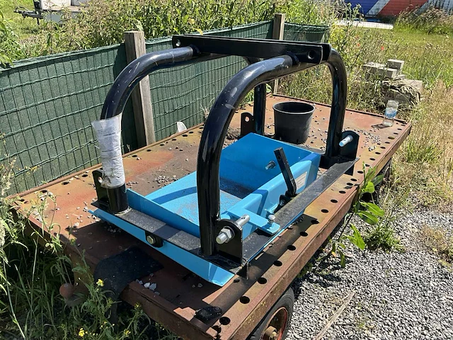 Laadbak voor tractor - afbeelding 1 van  3