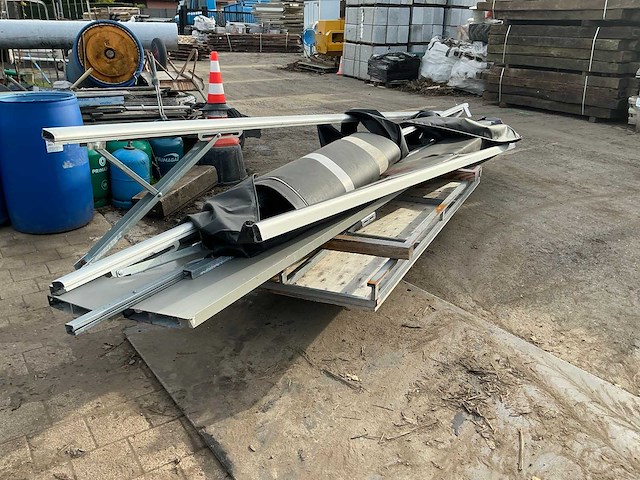 Laadkadebeschutting - afbeelding 4 van  4