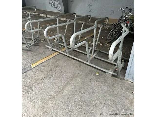 Laag fietsenrek - afbeelding 3 van  3