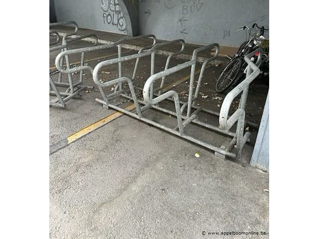 Laag fietsenrek - afbeelding 2 van  3