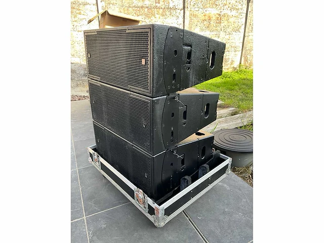 Lab gruppen / turbosound - tfa-600 - flex array system - afbeelding 34 van  37