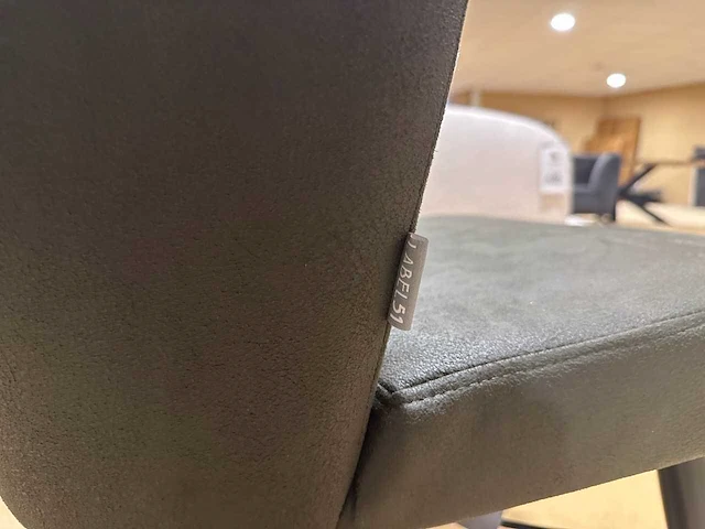 Label51 - wave - lounge chair - metalen onderstel - afbeelding 4 van  5