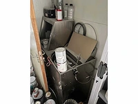 Laboratorium cabine met afzuiging - afbeelding 3 van  11