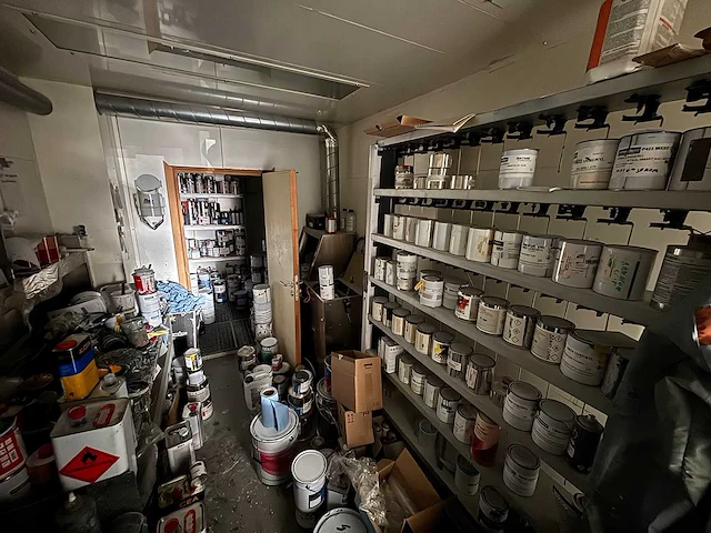 Laboratorium cabine met afzuiging - afbeelding 11 van  11