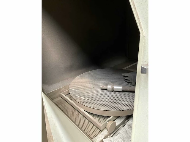 Laborex 1500p drukstraalcabine + band - afbeelding 3 van  9