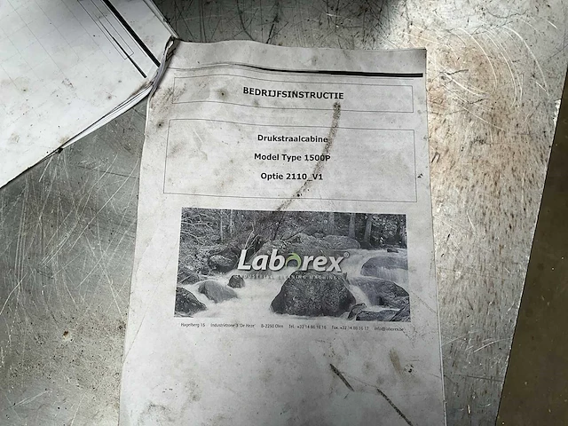 Laborex 1500p drukstraalcabine + band - afbeelding 8 van  9