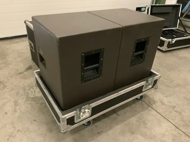 L'acoustics sb115 subwoofer (2x) - afbeelding 3 van  6