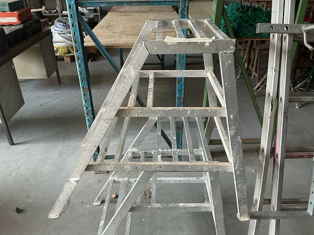Ladder en trap - afbeelding 1 van  7