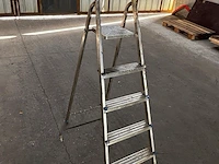 Ladder hst