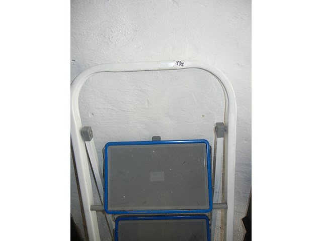 Ladder met drie treden - afbeelding 1 van  2