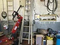 Ladder uitschuifbaar 2 delen van elk 10 sporten - afbeelding 1 van  3