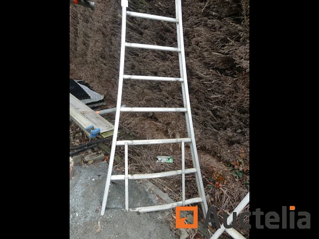 Ladder - afbeelding 2 van  2