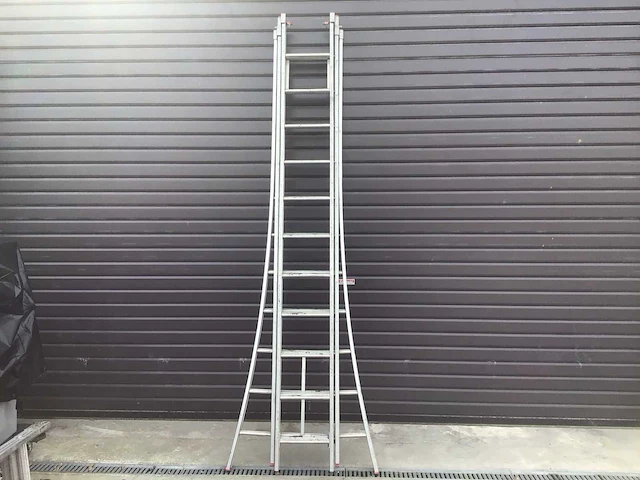 Ladder - afbeelding 1 van  7