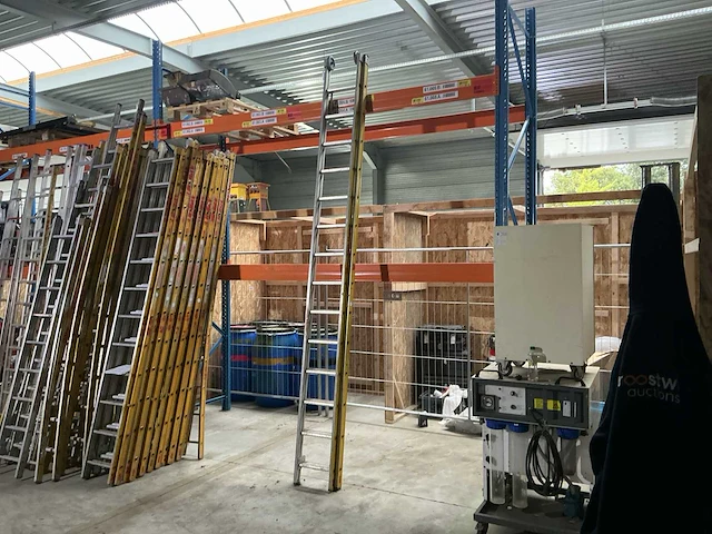 Ladder - afbeelding 2 van  3
