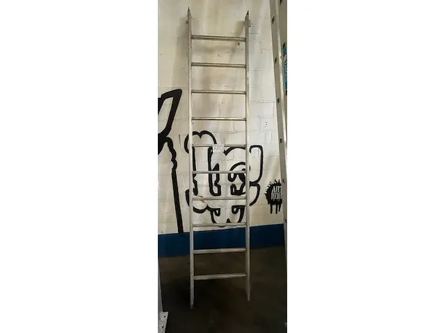 Ladder - afbeelding 1 van  4