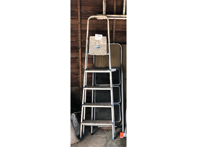Ladder - afbeelding 1 van  3