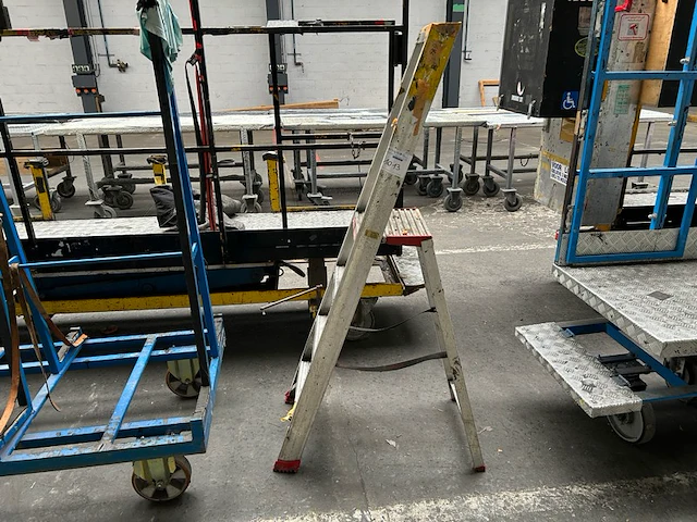 Ladder - afbeelding 1 van  3