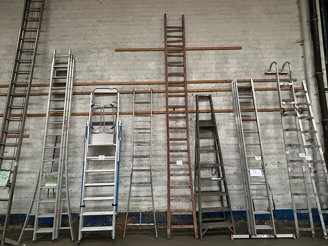 Ladder - afbeelding 1 van  3