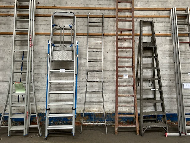 Ladder - afbeelding 1 van  3