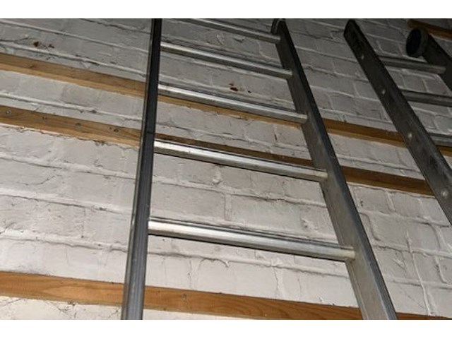 Ladder - afbeelding 2 van  3