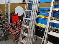 Ladder - afbeelding 2 van  3