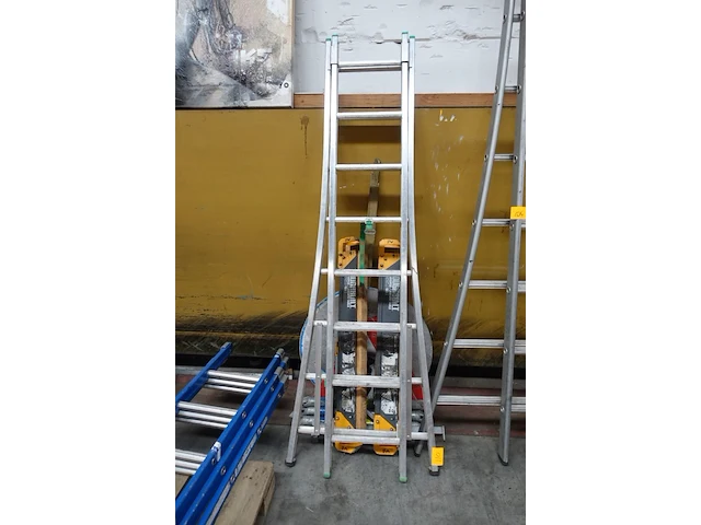 Ladder - afbeelding 1 van  2