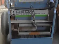 Ladderlift geda lift 250comfort plus stalen liftbak, laddersteunen afstandsbediening - afbeelding 2 van  6