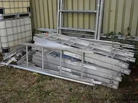 Ladderlift geda lift 250comfort plus stalen liftbak, laddersteunen afstandsbediening - afbeelding 4 van  6