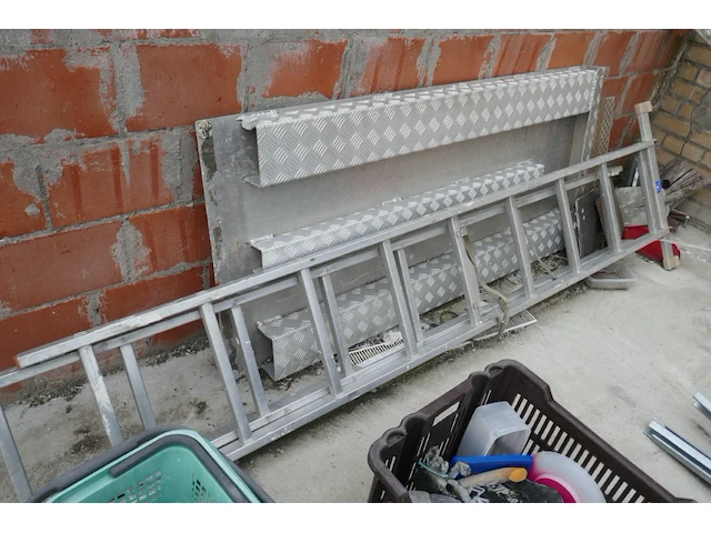 Ladders + oprijramp - afbeelding 4 van  4