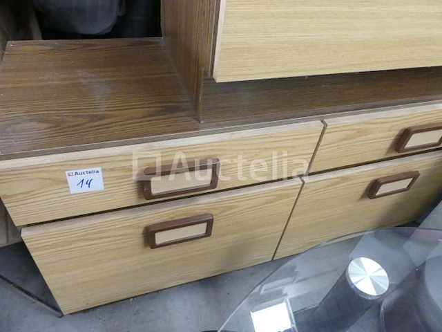 Ladekasten en fauteuils - afbeelding 4 van  8