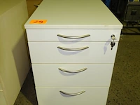 Ladenkast op wielen h60 d58 b43 - afbeelding 1 van  1