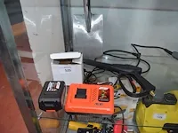 Lader en batterij powerplus powdp9051 , lader powerplus zonder batterij powx0057, pistool hogedrukreiniger, steekschup zonder steel